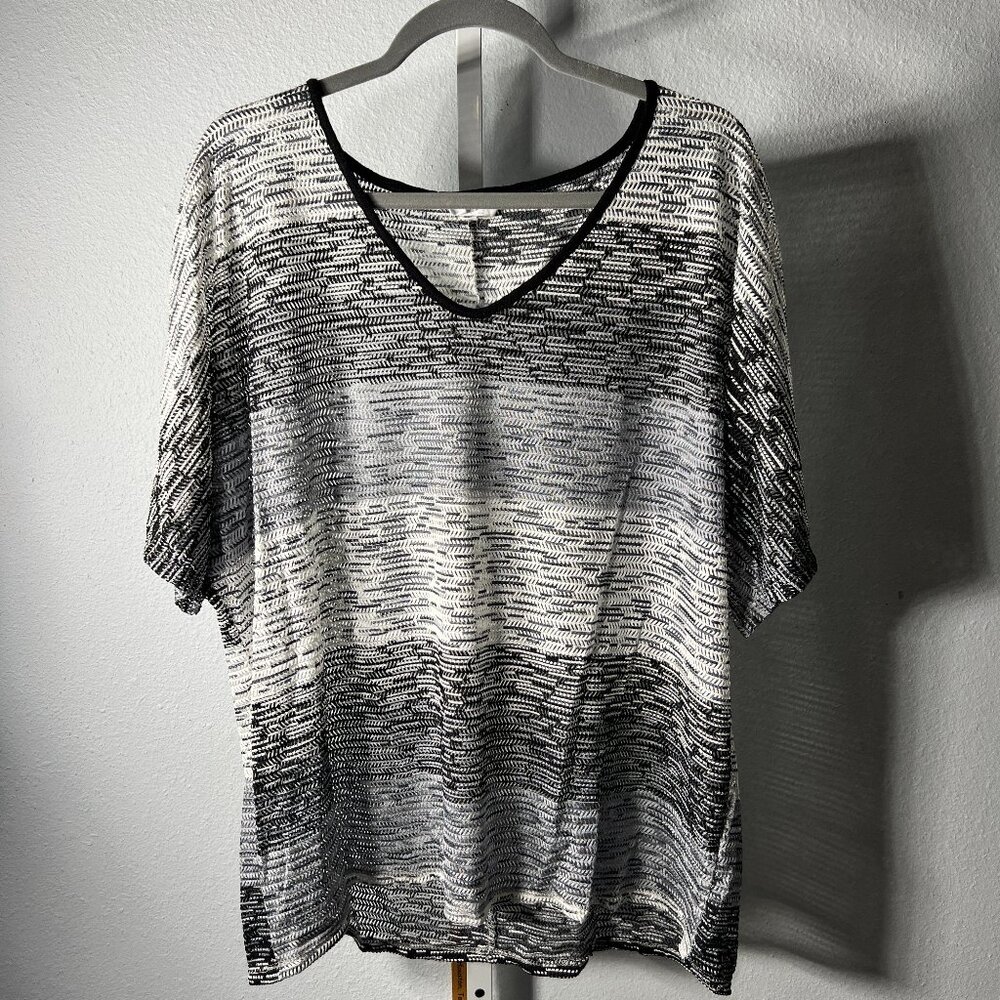 Rue JuJu Slice Cutout Variegated Black White & Grey Blouse SZ 2XL